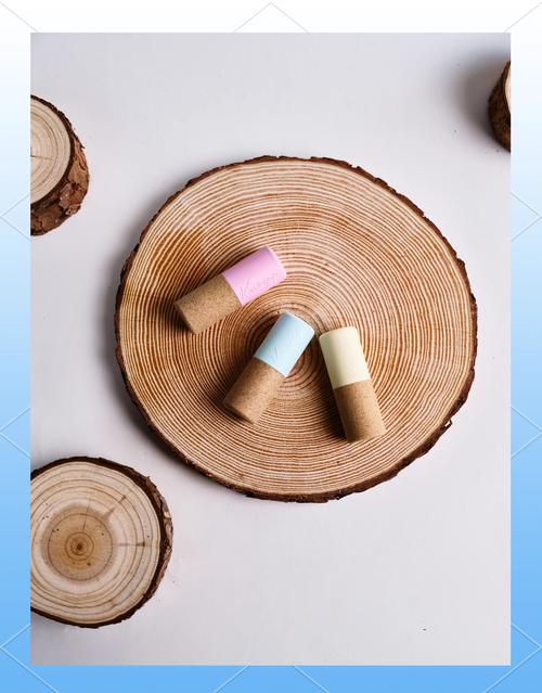 環(huán)保新風(fēng)尚 克奈圃潤唇膏的綠色秘密